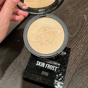 Jeffree Star Cosmetics Skin Frost URANUS